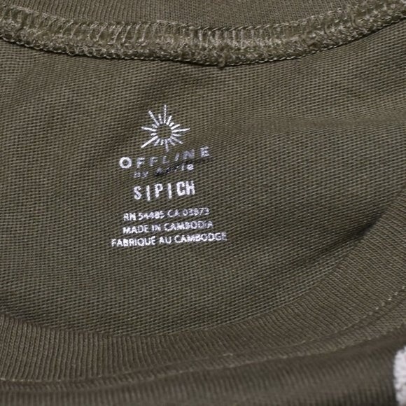 Offline by Arie Cropped Short Sleeve Statement T Shirt Green Size Small - Picture 12 of 13